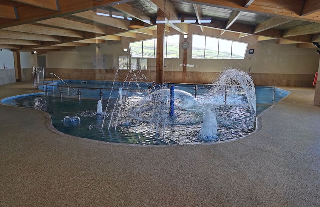 Snowdonia Holiday Sea Beach and Mountains View - Photo 18