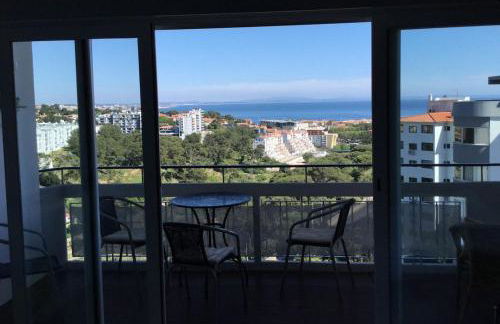 Superb view over Cascais and the Ocean, with wonderful balcony - Foto 1
