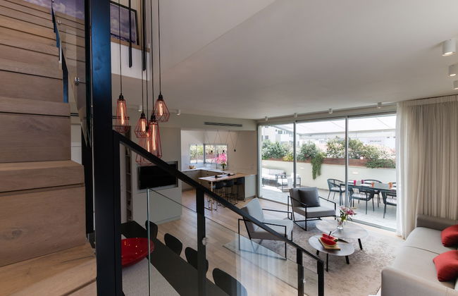 Live like Royalty in TLV DLX 2 Floor Apt - Foto 1