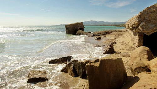 Small building with 4 apartments close to the beach - Foto 2