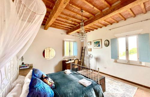 Two Bedroom Apartment with Breathtaking Views Large Balcony in a Cool Umbrian Village - Foto 10