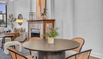 Penthouse Lofts on E 4th, Private Rooftop Patio - Foto 2