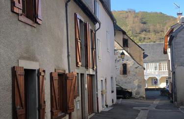 Agréable maison au centre d'Arreau pour 8 pers - Foto 12