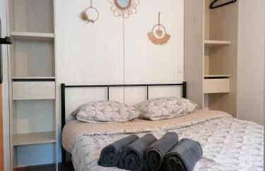 Camping le Tréjeux - Petit Chalet - Photo 4