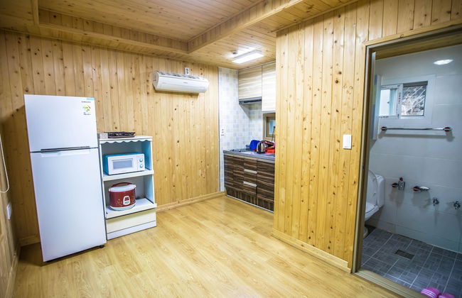 Sea and Sunset Pension - Photo 9