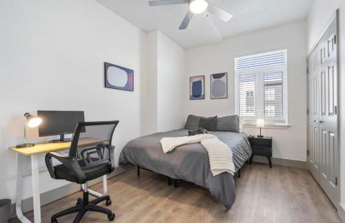 Bright Uptown Bliss - Free Parking, Walkable, Views - Foto 3