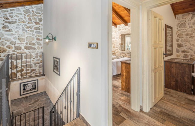 Villa in Posedarje With Private Pool - Foto 10