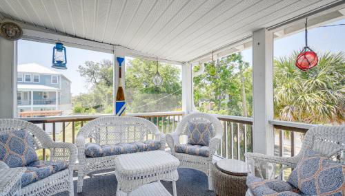 Walk to Water Coastal-Chic Home Near Myrtle Beach - Foto 2