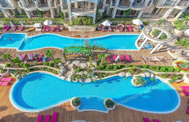 Harmony Suites Saint Vlas - Photo 26