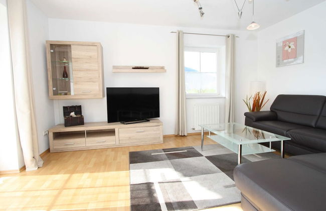 Mansion in Goldegg Near Ski Lift - Photo 9