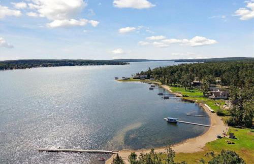 Lakefront Escape Dock Fire Pit Sleeps 14 - Foto 36