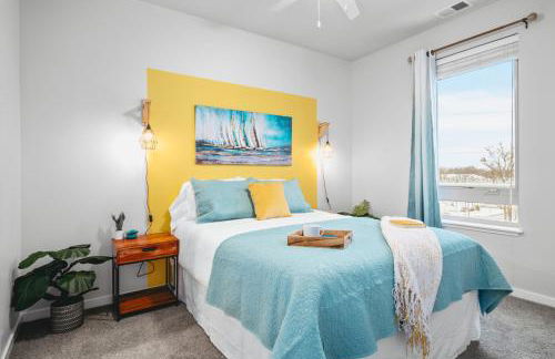 NEW Shoreline 401 2BR Condo Near Downtown and Bay - Foto 16