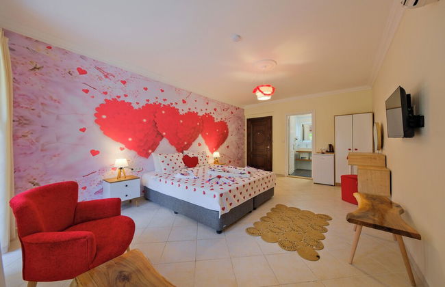 Larimar Suite Hotel - Photo 7