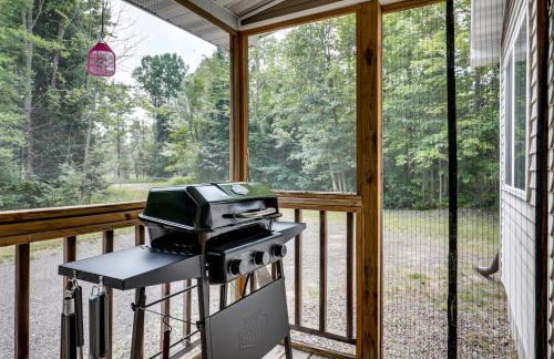 Tiny Woodland Cottage Retreat with Yard in Pelkie - Foto 17