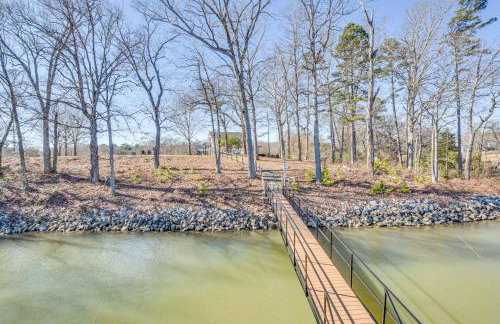 Lake Hartwell Home with Dock and Fire Pit! - Foto 35