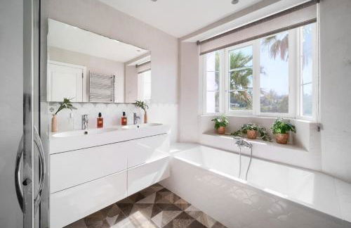 Gem of Guadalmina Alta - Photo 28