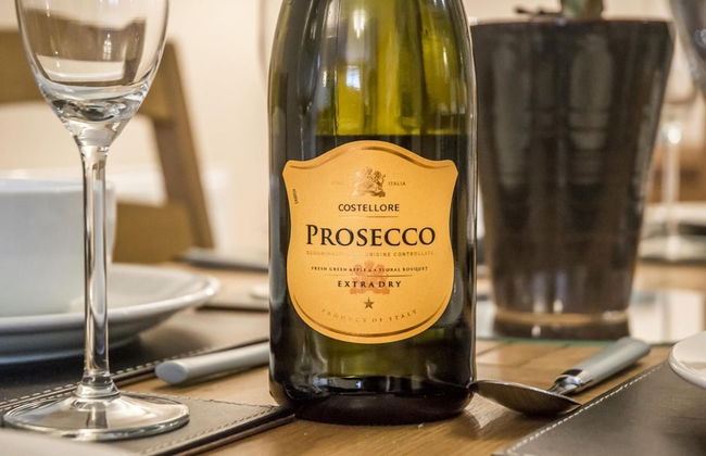 Harry s - 2 Bedroom Holiday Home - Tenby - Foto 13