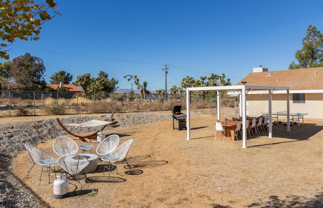 Mojave Moon by Avantstay Modern & Bright JT Home in Great Location w/ Pool & Hot Tub - Foto 47