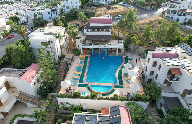 Zera Bodrum - Photo 1