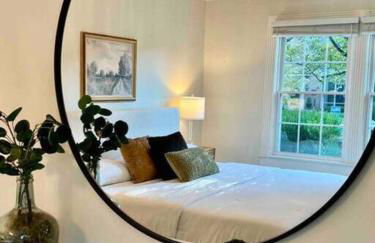 Blue Moon Cottage - Music Room, Inground Pool - Foto 29