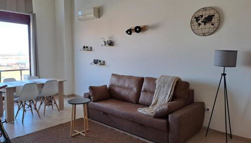 Acogedor loftcon garaje a 10min del aeropuerto e IFEMA - Foto 1