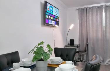 Affluent Living Property perfect for contractors & individuals Free Parking - Foto 30