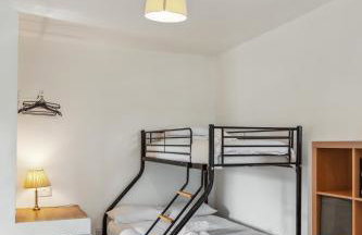 Contractors & Pets Welcome - Sleeps 1-4, less than 1 mile from M606, Ideal for Longer Stays - Foto 60