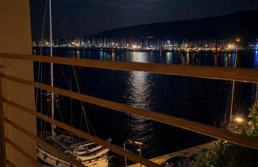 AB Preveza Apartments-15 Meters Over the Sea Attic & Alexander's the Great Executive Suite - Foto 21