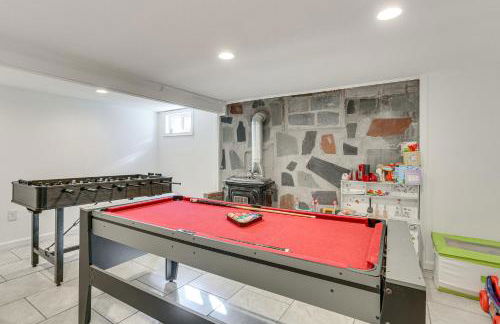 Game Room and Hot Tub Family Gem on Lake Hopatcong - Foto 25