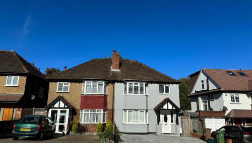 3 Bed House in Cheam, London with Garden, Parking and Playground - Foto 3
