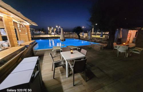 Sunset Village - Foto 11