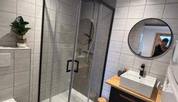 Petit cocon cosy entre lac et montagnes - Foto 4