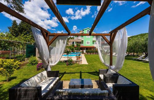 MY DALMATIA - Villa Green Paradise with private heated swimming pool - Foto 3