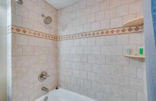 Biker-Friendly Etowah Retreat with Mountain Views! - Foto 14