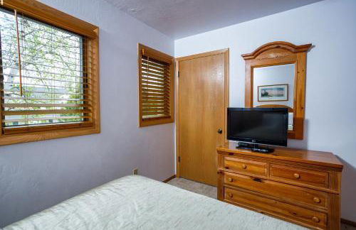 Holiday by the Bay Unit A-4 by Simple Life Rentals - Foto 39