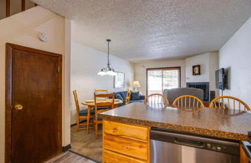 3 Mi to Winter Park Slopes! Unit with Pool and Hot Tub - Foto 9
