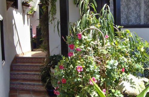 Apartment mit kleiner Innenhof-Terrasse im mediterranen Stil - Foto 22