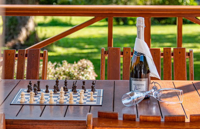 Birds 'n' Bloom Cottages - Photo 51