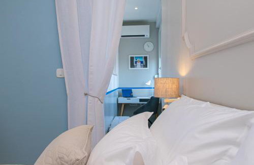 Split Eye Apartment - Photo 10