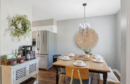 Howdy Hang Out - Cozy, Cute and Comfortable House! home - Foto 13