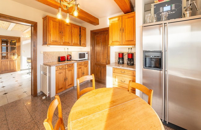 Villa Les Charmes - Premium Villa With Pool for 20 Guests - Foto 14