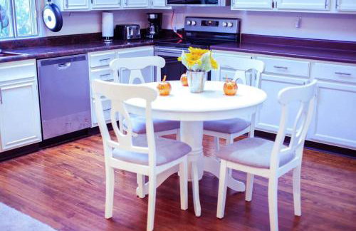 Cozy Balcony apartment in Morningside - Foto 16