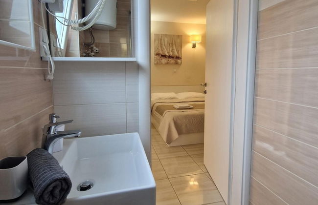 Apartmani Studio Sleeps 2 -parking -private Garden - Foto 11