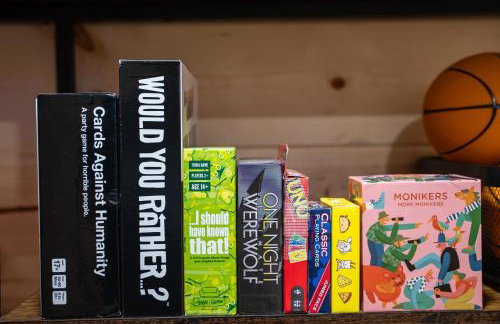 The Wilderness Cabin - Shenandoah Getaway - HotTub, Arcade, RiverAccess - Foto 27