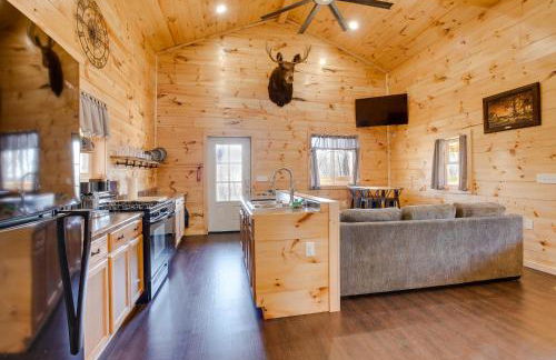 Friends and Family Rental Cabin with Hot Tub! - Foto 7