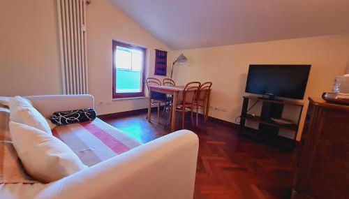 Mansarda luminosa e confortevole - Photo 2