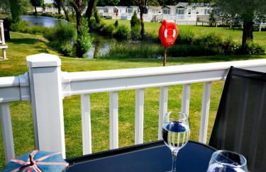 Lake Escape - Hoburne Cotswolds - Foto 31