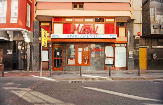 Miami Santa Catalina - Photo 1