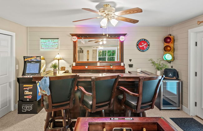 Alpine Serenity by Avantstay Beach Lake Access Theater Deck Playroom - Foto 25