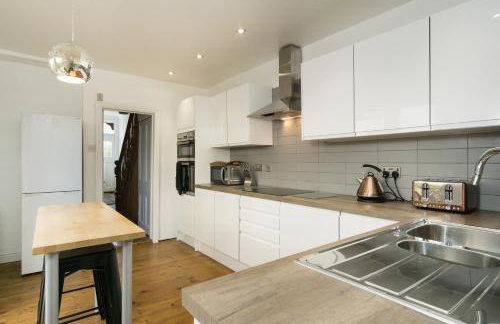 House for Families or Groups near Cardiff City Centre - Foto 7